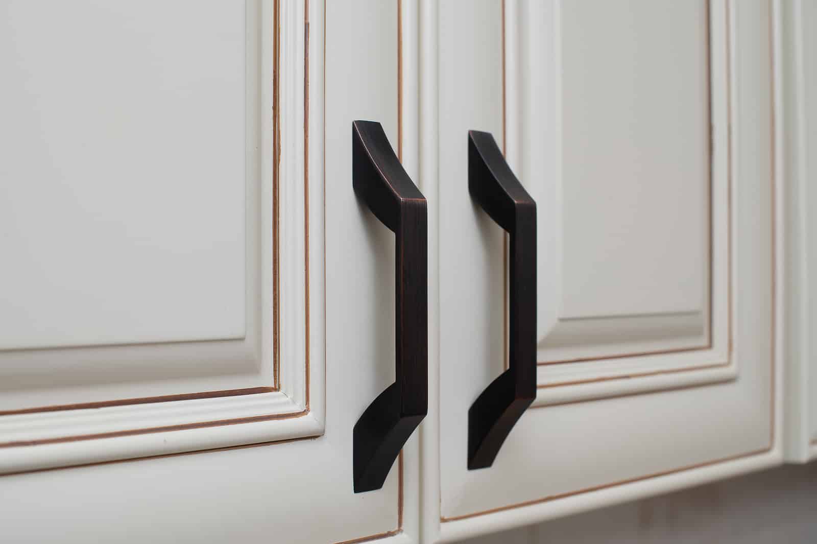 What You Need To Know About Cabinet Refacing