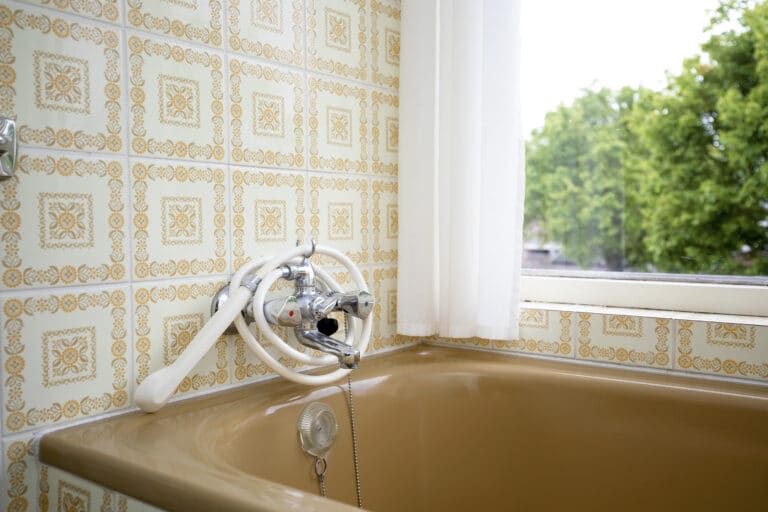 All You Need to Know about Bathtub Refinishing